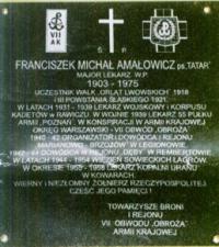 Tablica pami�ci dr med. mjr Franciszka Micha�a Ama�owicza dow. I Rejonu - ko�ci� parafialny p.w. �w. Jana Kantego - ul. Ks. Skorupki w Legionowie